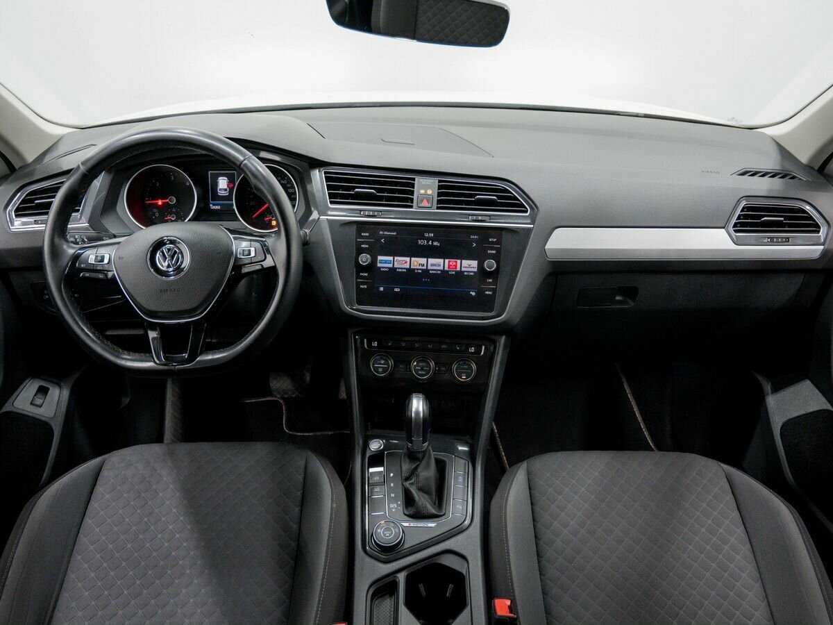 Купить Volkswagen Tiguan, 2018, 120 199 км, фото №11