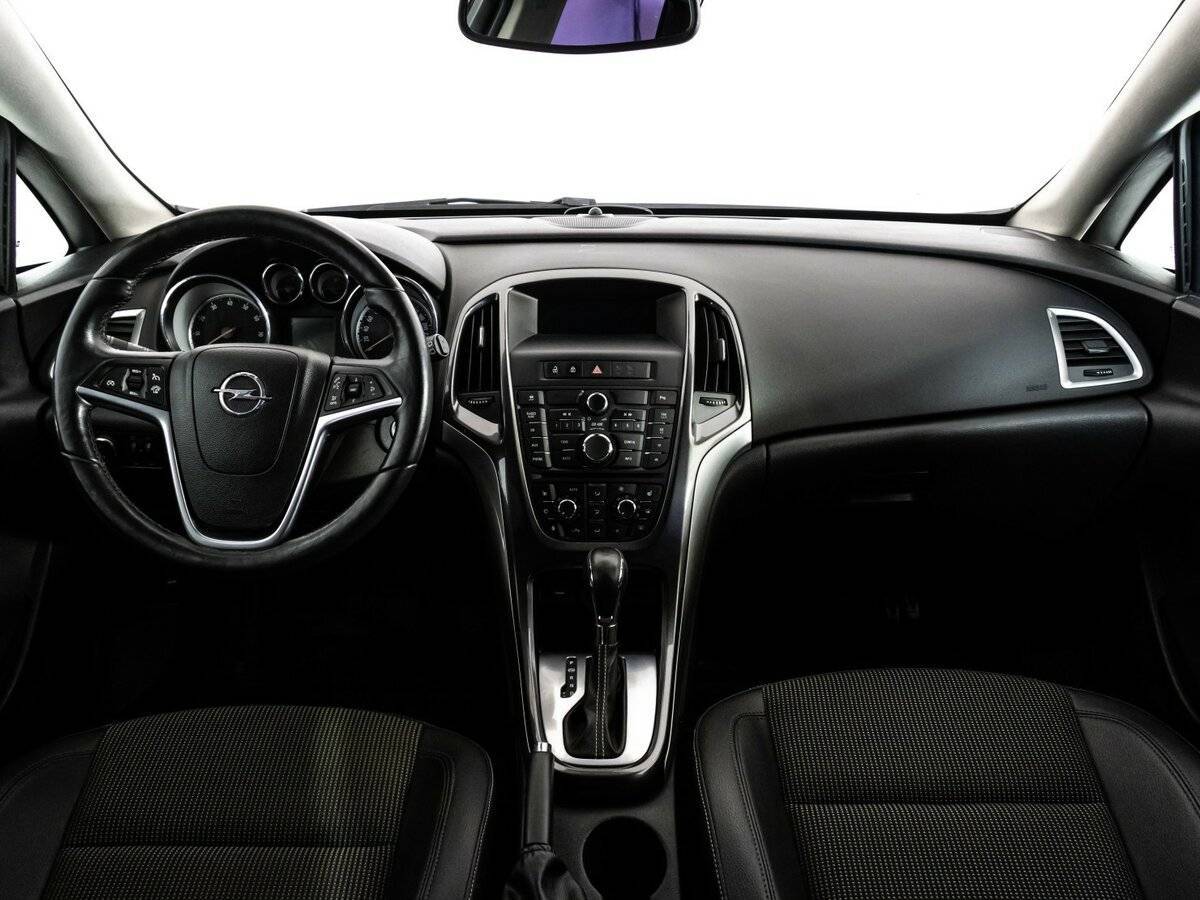 Купить Opel Astra, 2012, 115 946 км, фото №10