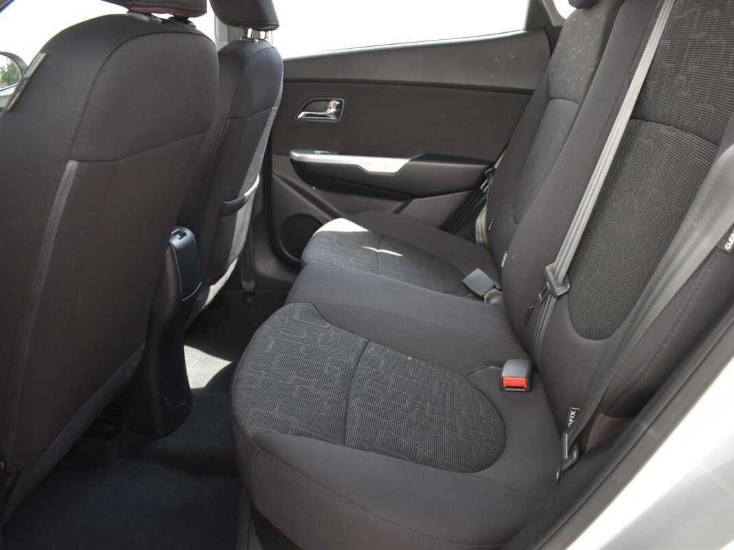 Купить Kia Rio 4-speed, 2012, 135 149 км, фото №8