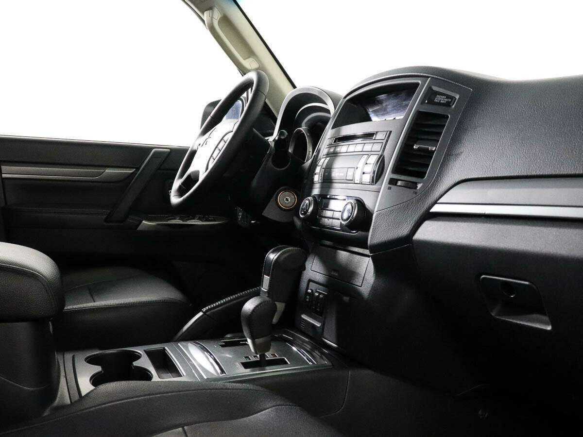 Купить Mitsubishi Pajero, 2014, 158 267 км, фото №7