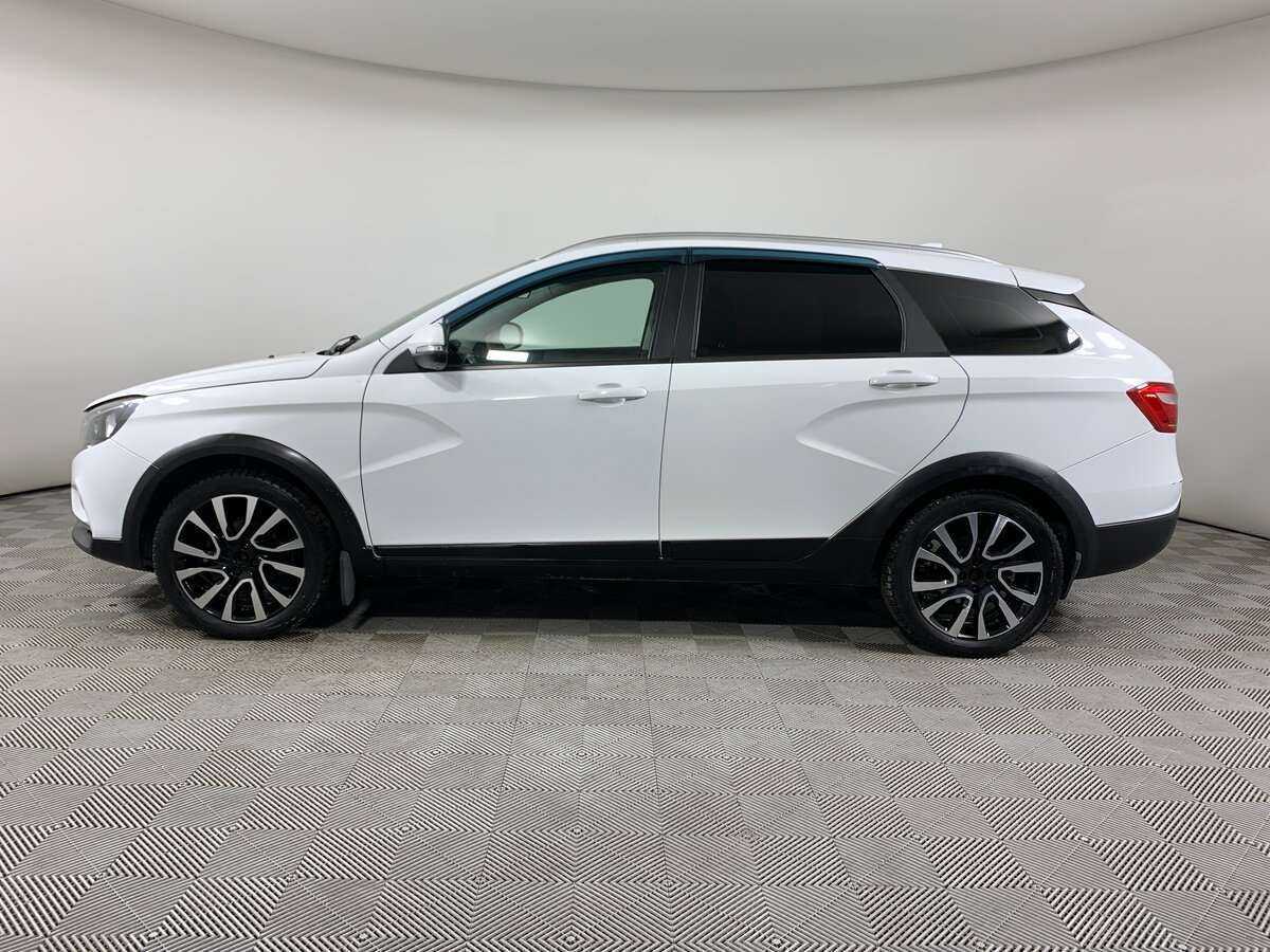 Купить Lada (ВАЗ) Vesta SW Cross, 2018, 162 699 км, фото №8