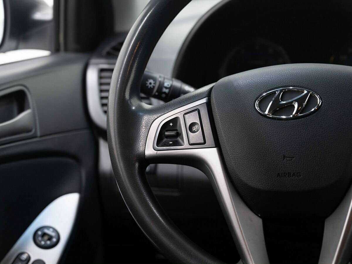 Купить Hyundai Solaris, 2014, 111 500 км, фото №16