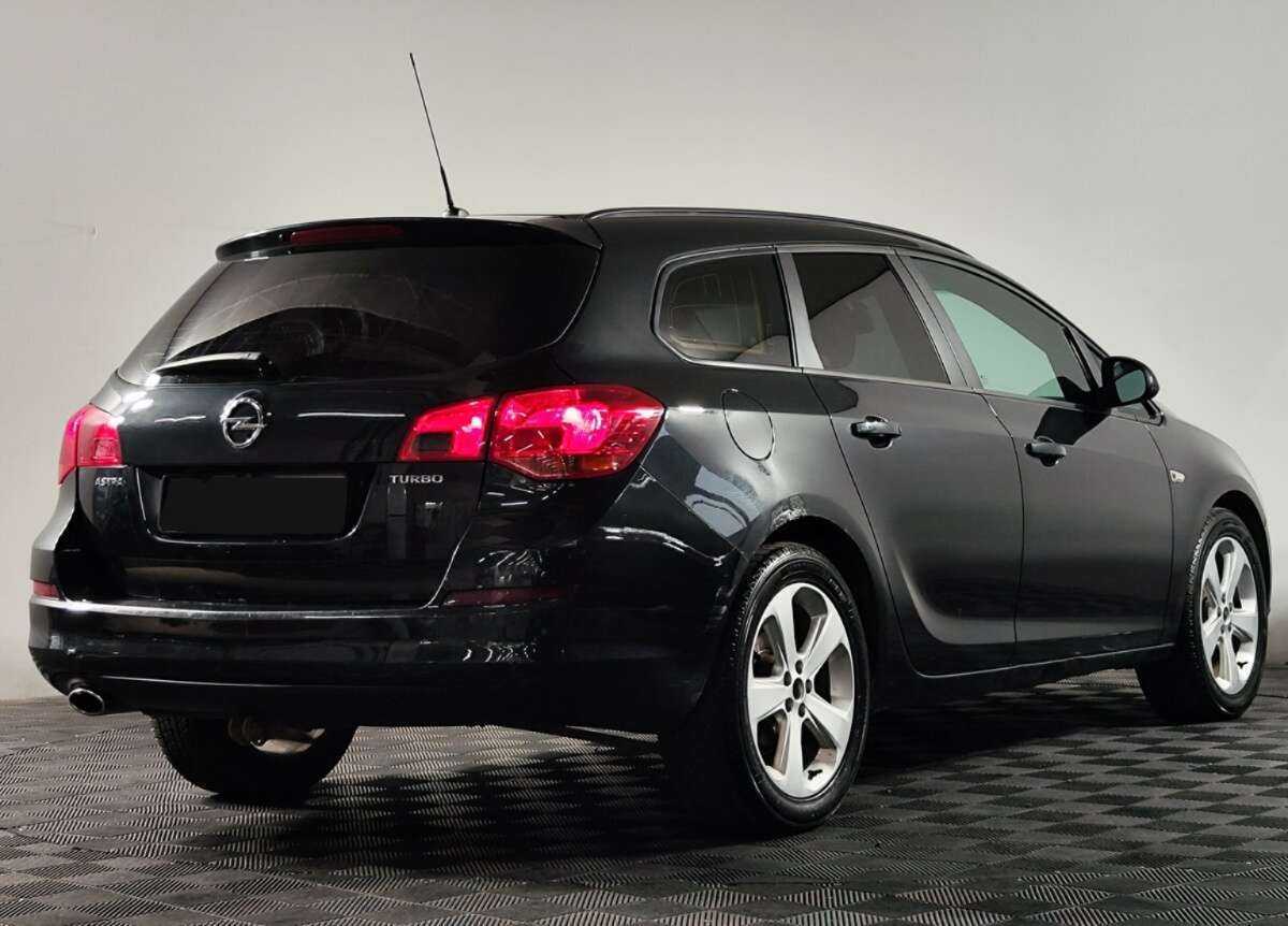 Купить Opel Astra, 2012, 220 000 км, фото №4