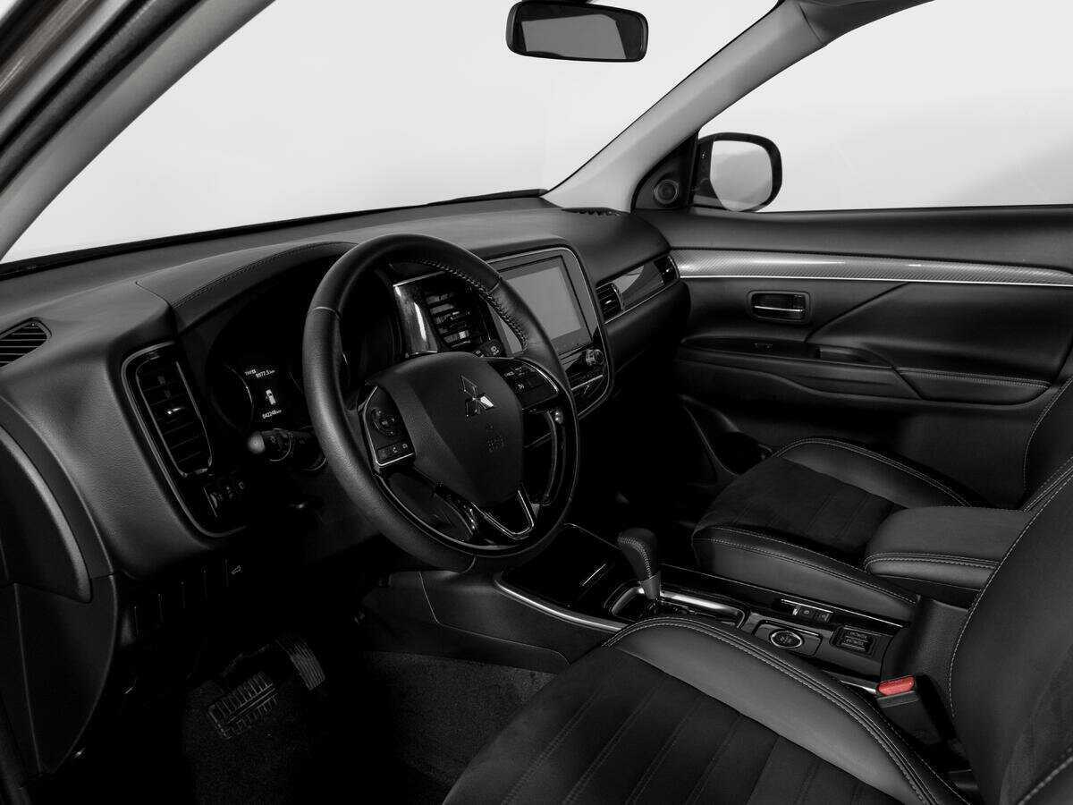Купить Mitsubishi Outlander, 2021, 41 980 км, фото №15