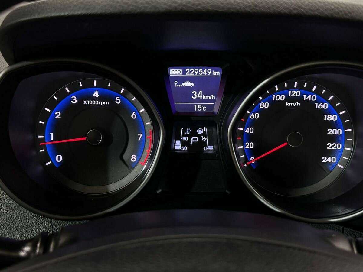 Купить Hyundai i30, 2012, 229 547 км, фото №12