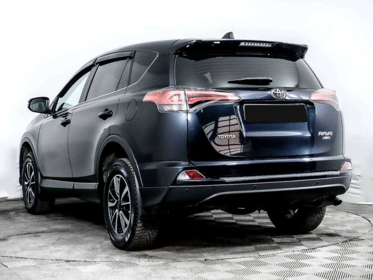Купить Toyota RAV4, 2017, 95 100 км, фото №6