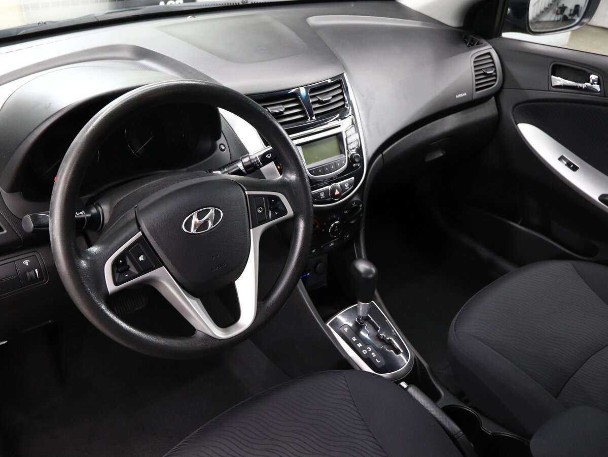Купить Hyundai Solaris, 2014, 97 000 км, фото №7