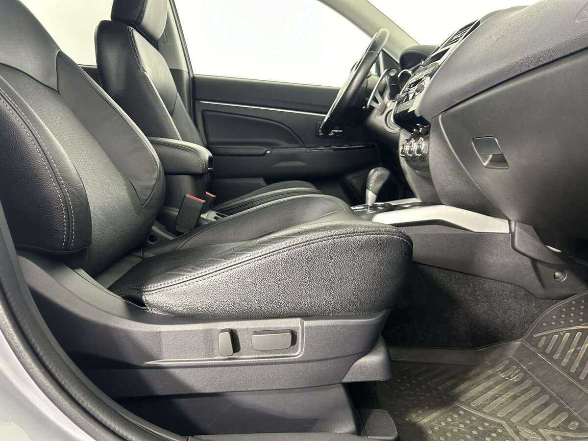 Купить Peugeot 4008, 2012, 100 748 км, фото №12