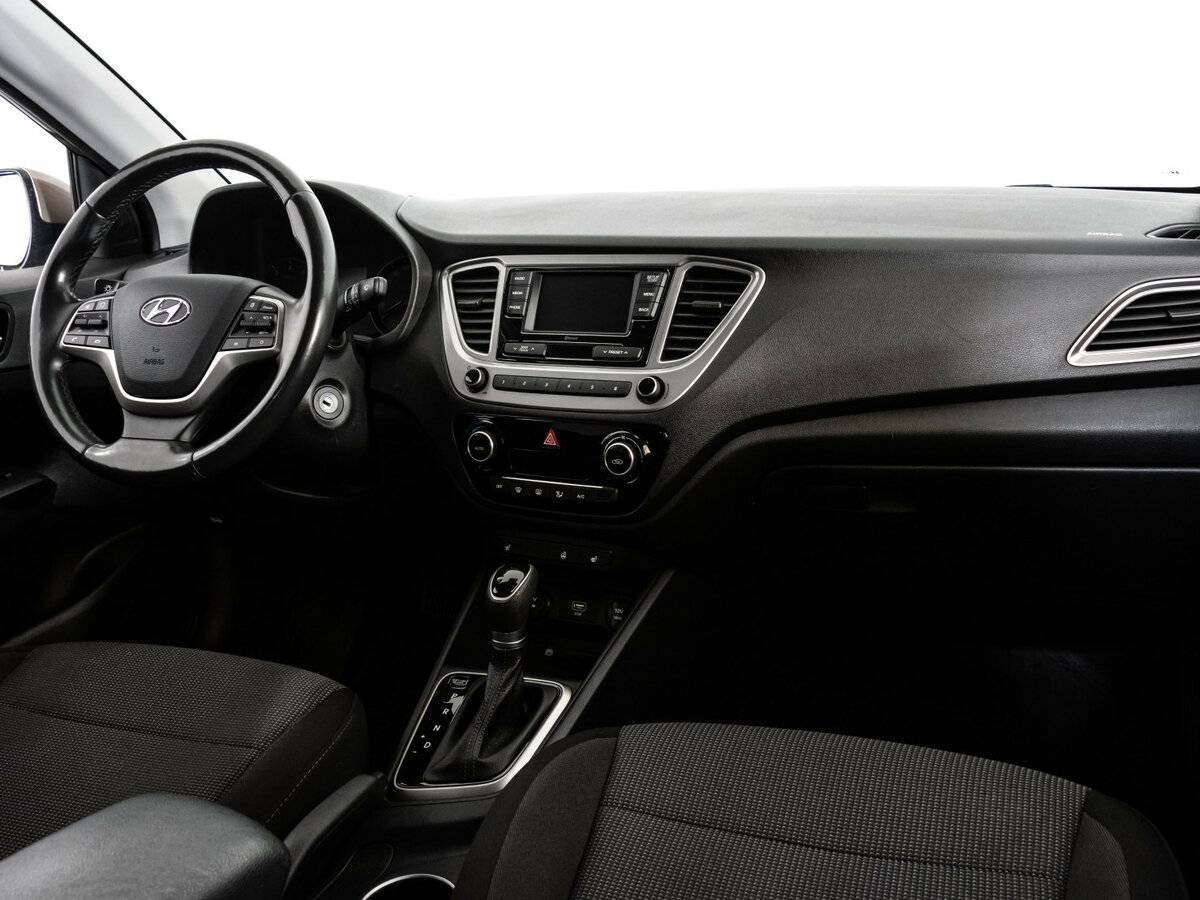 Купить Hyundai Solaris, 2019, 81 193 км, фото №9