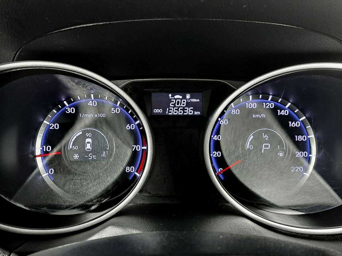 Купить Hyundai ix35, 2012, 136 577 км, фото №11
