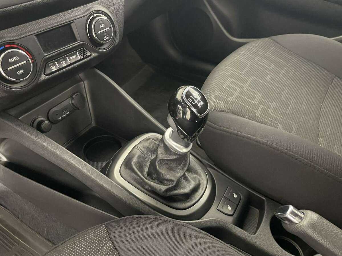 Купить Kia Rio 5-speed, 2013, 111 326 км, фото №13