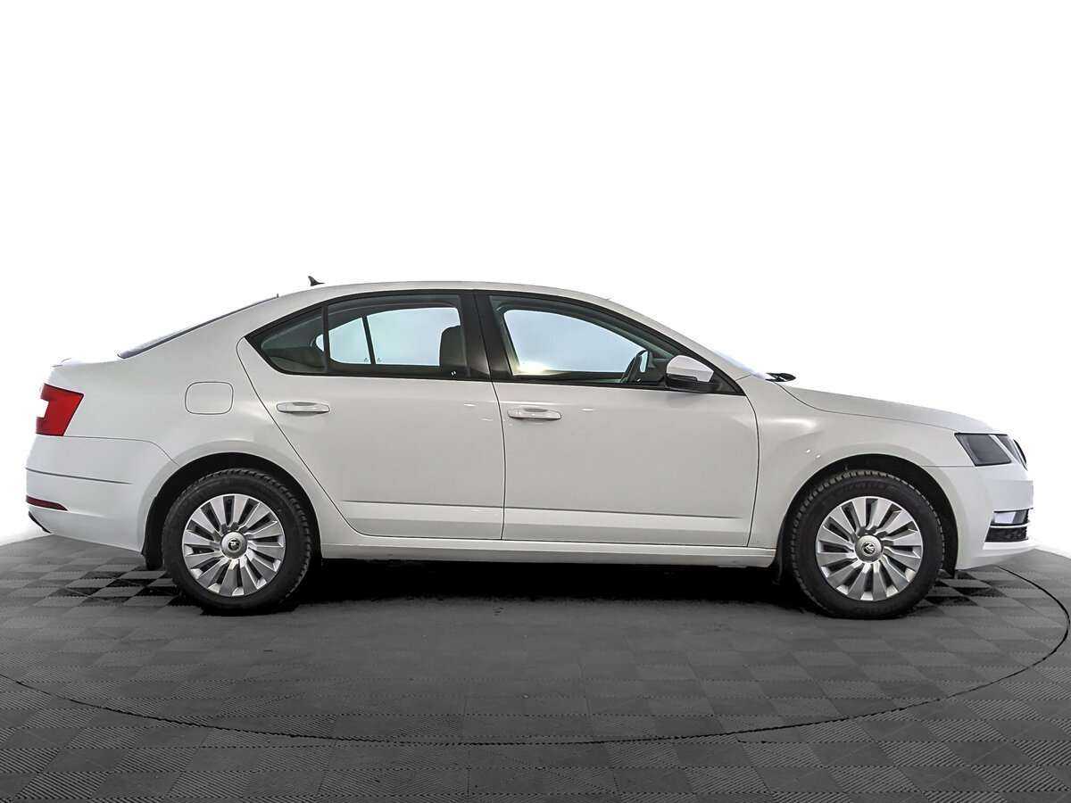 Купить Skoda Octavia, 2020, 70 102 км, фото №4