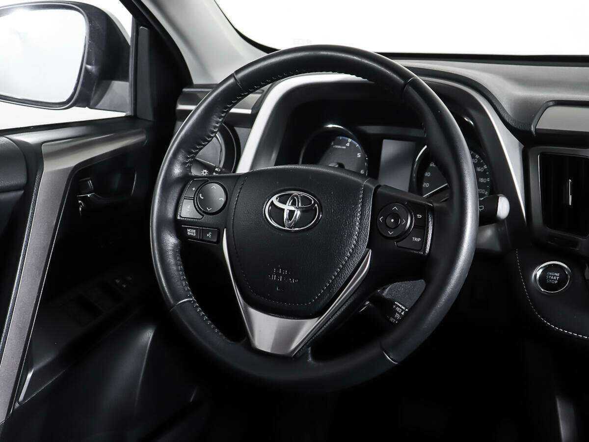 Купить Toyota RAV4, 2018, 118 300 км, фото №15