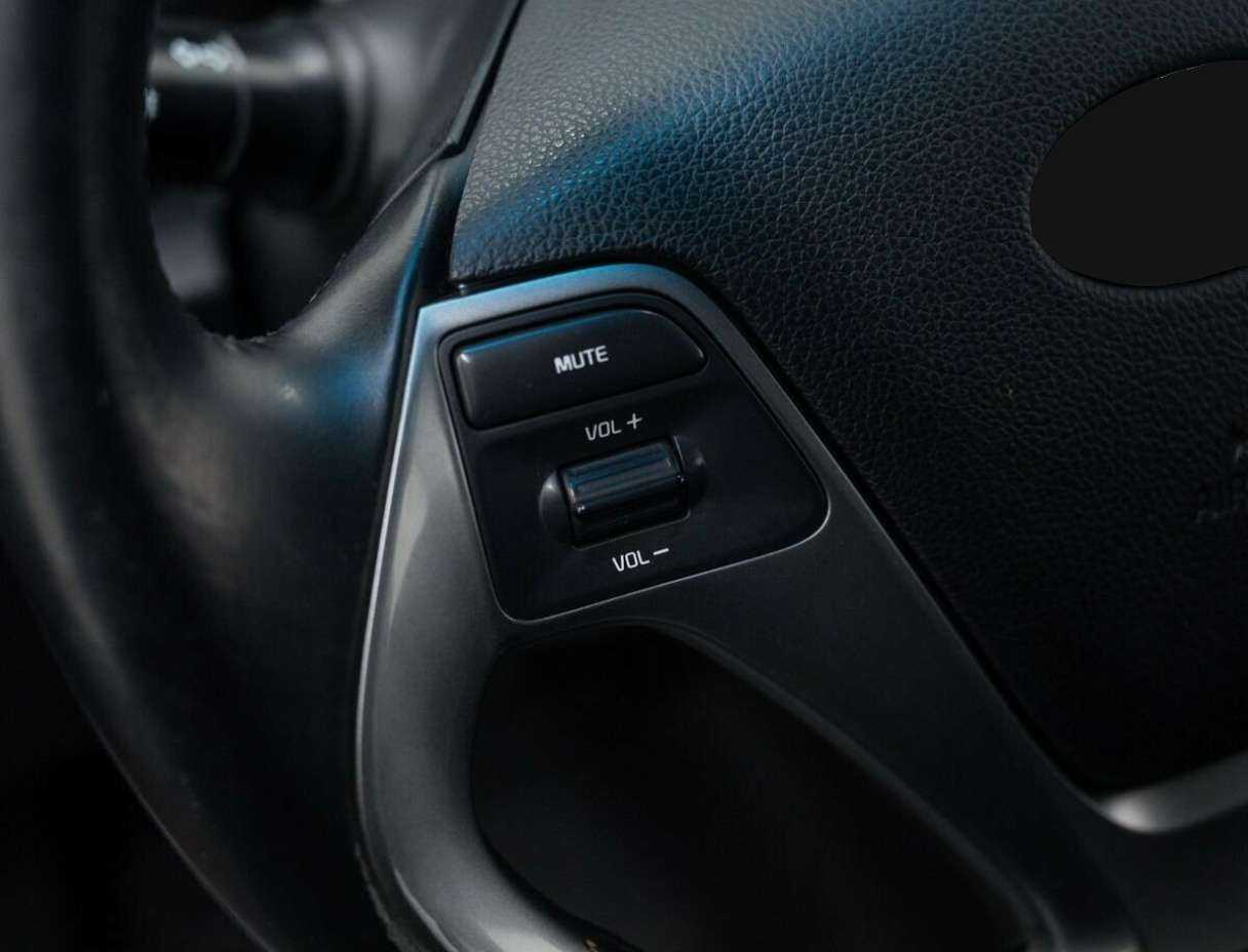 Купить Kia Rio, 2015, 92 000 км, фото №21