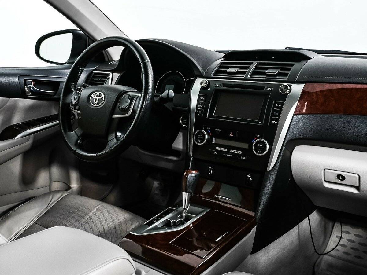 Купить Toyota Camry, 2012, 117 323 км, фото №9
