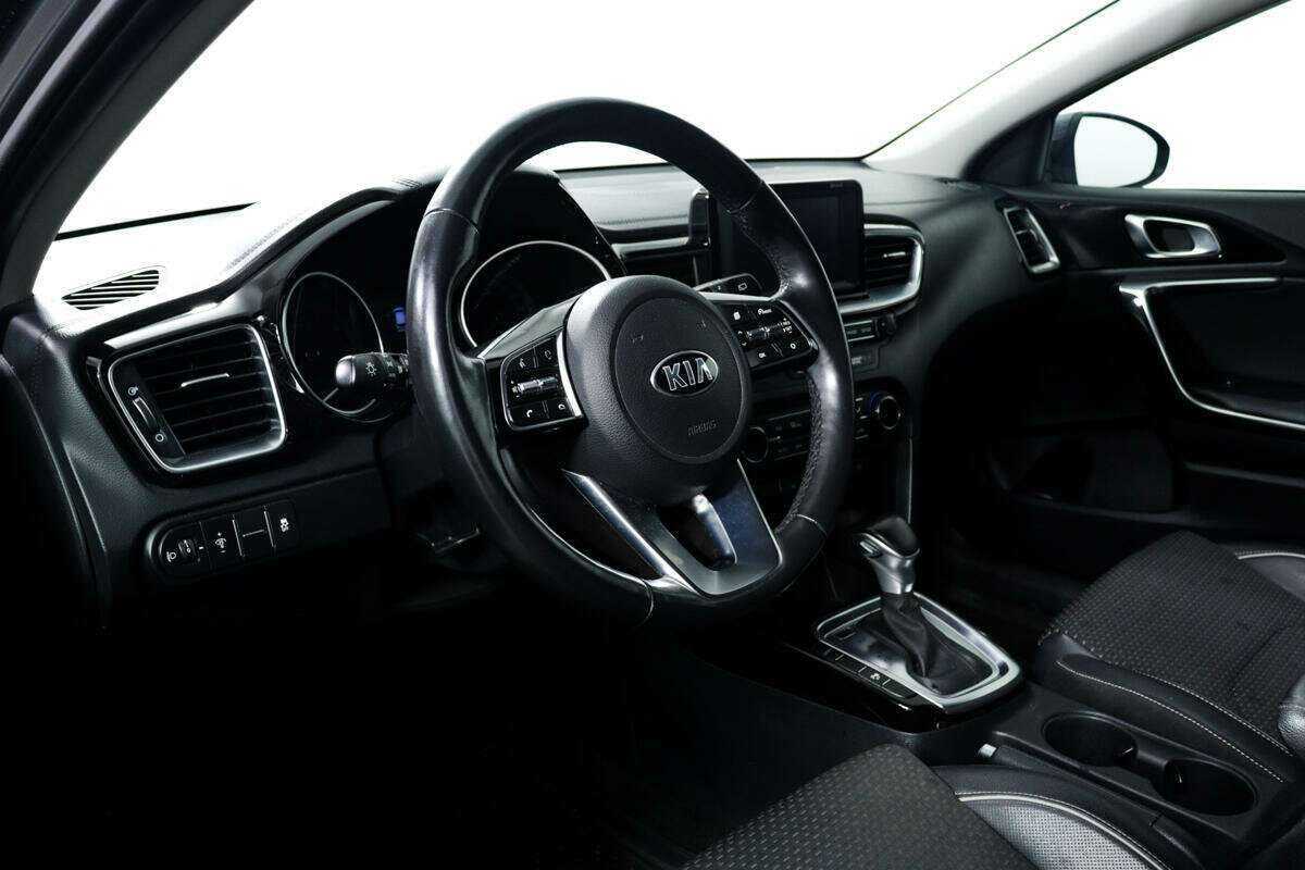Купить Kia Ceed, 2019, 71 123 км, фото №13