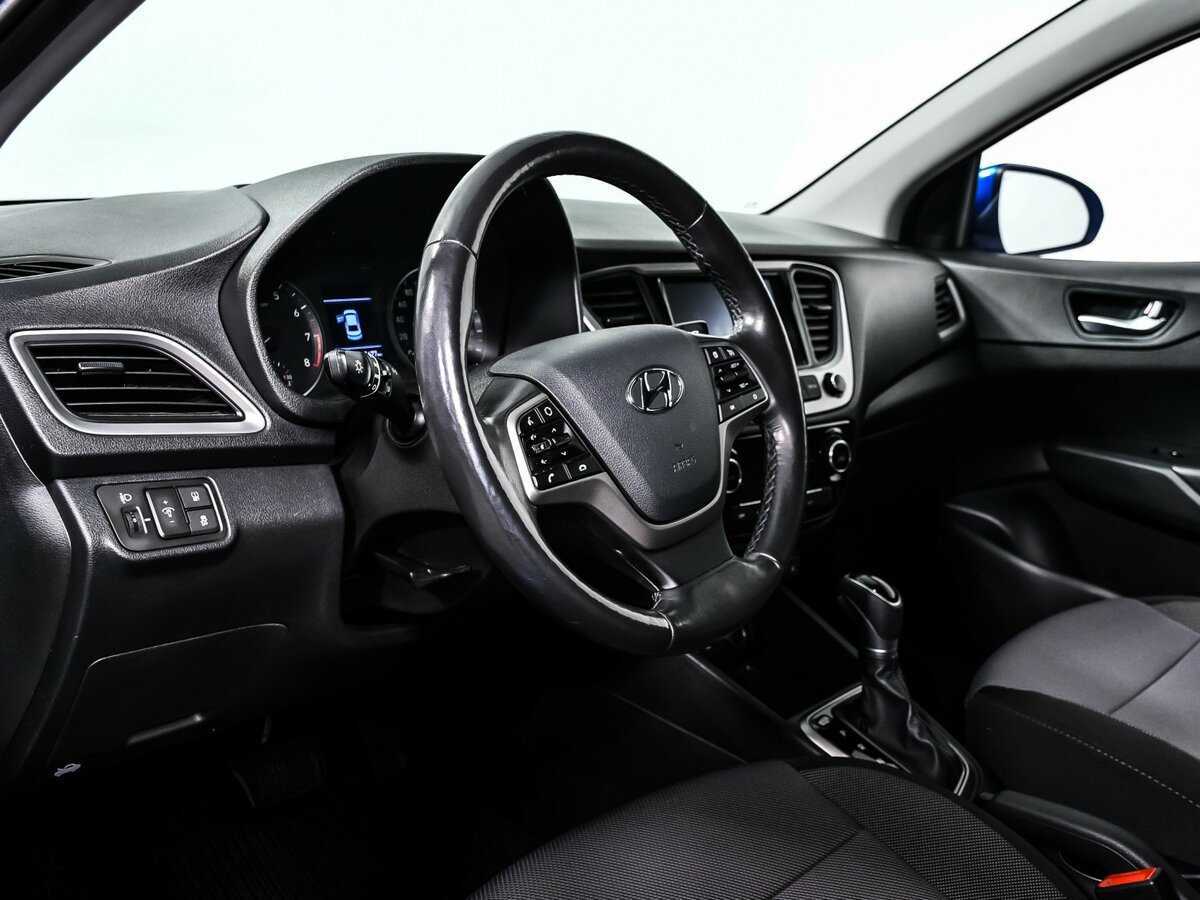 Купить Hyundai Solaris, 2018, 75 533 км, фото №12
