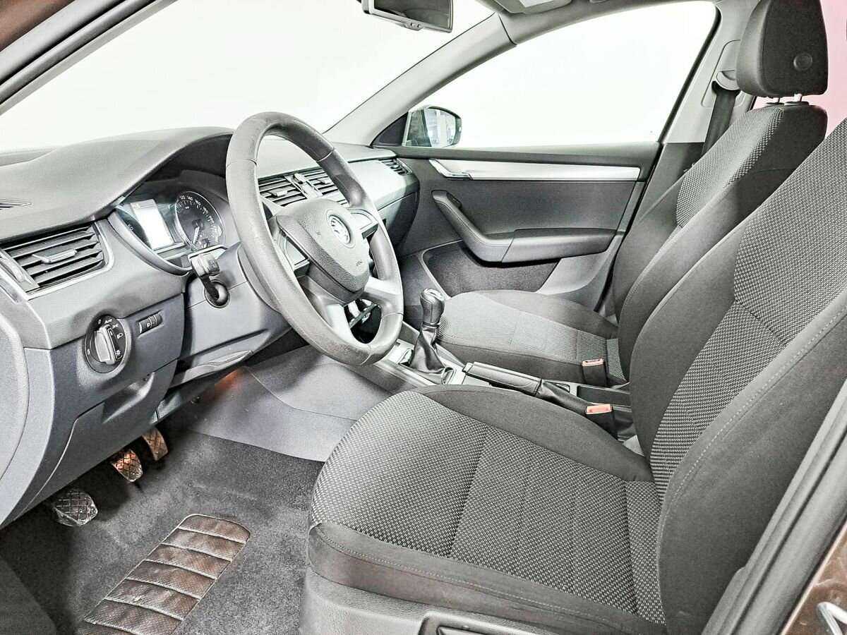 Купить Skoda Octavia, 2014, 220 000 км, фото №13