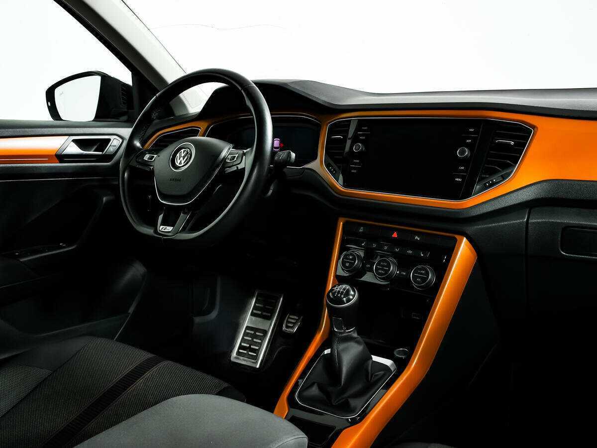Купить Volkswagen T-Roc, 2018, 94 096 км, фото №9