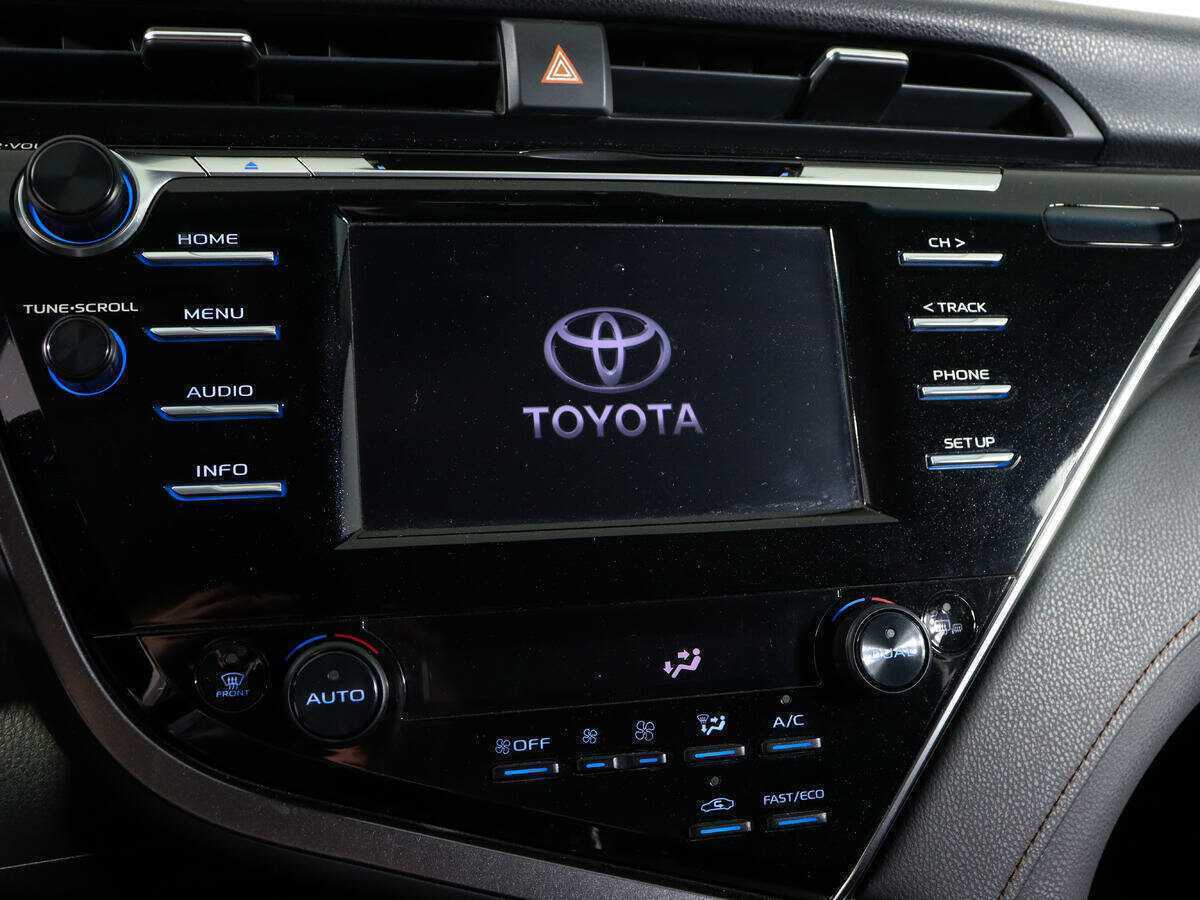 Купить Toyota Camry, 2018, 53 790 км, фото №21