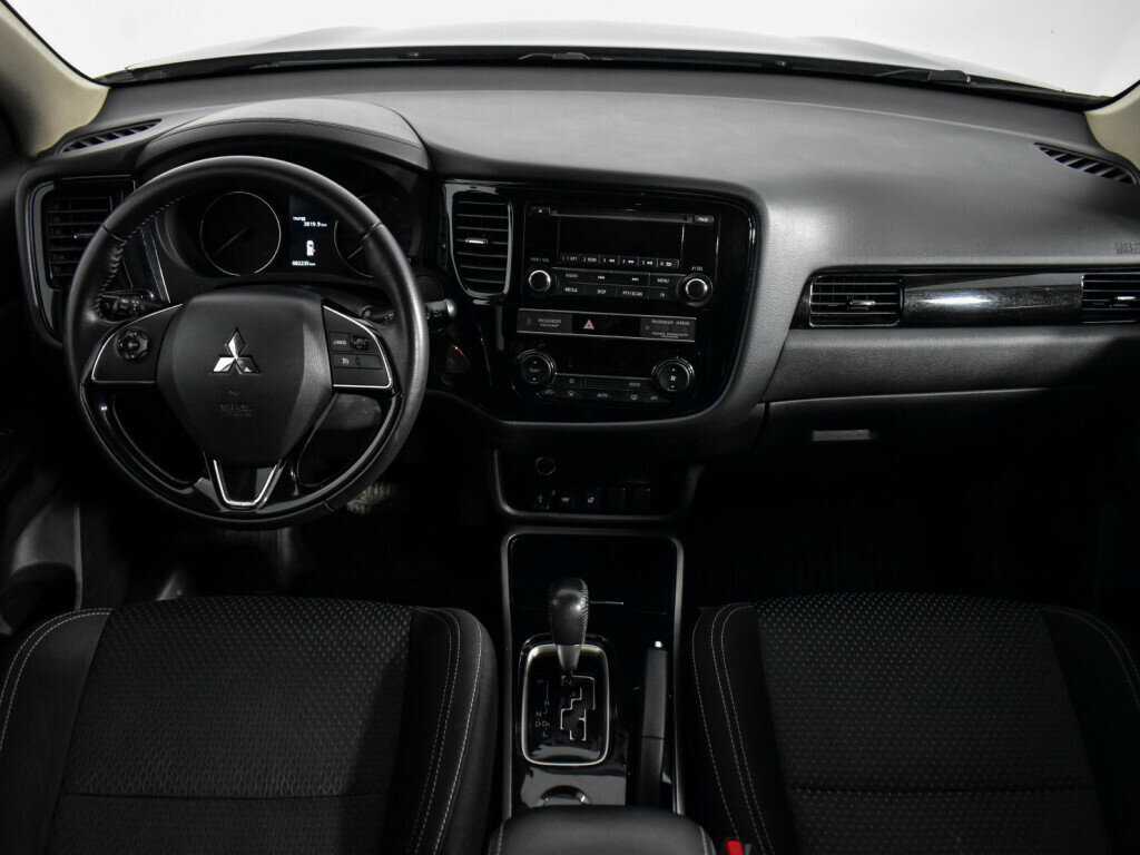 Купить Mitsubishi Outlander, 2019, 87 000 км, фото №14