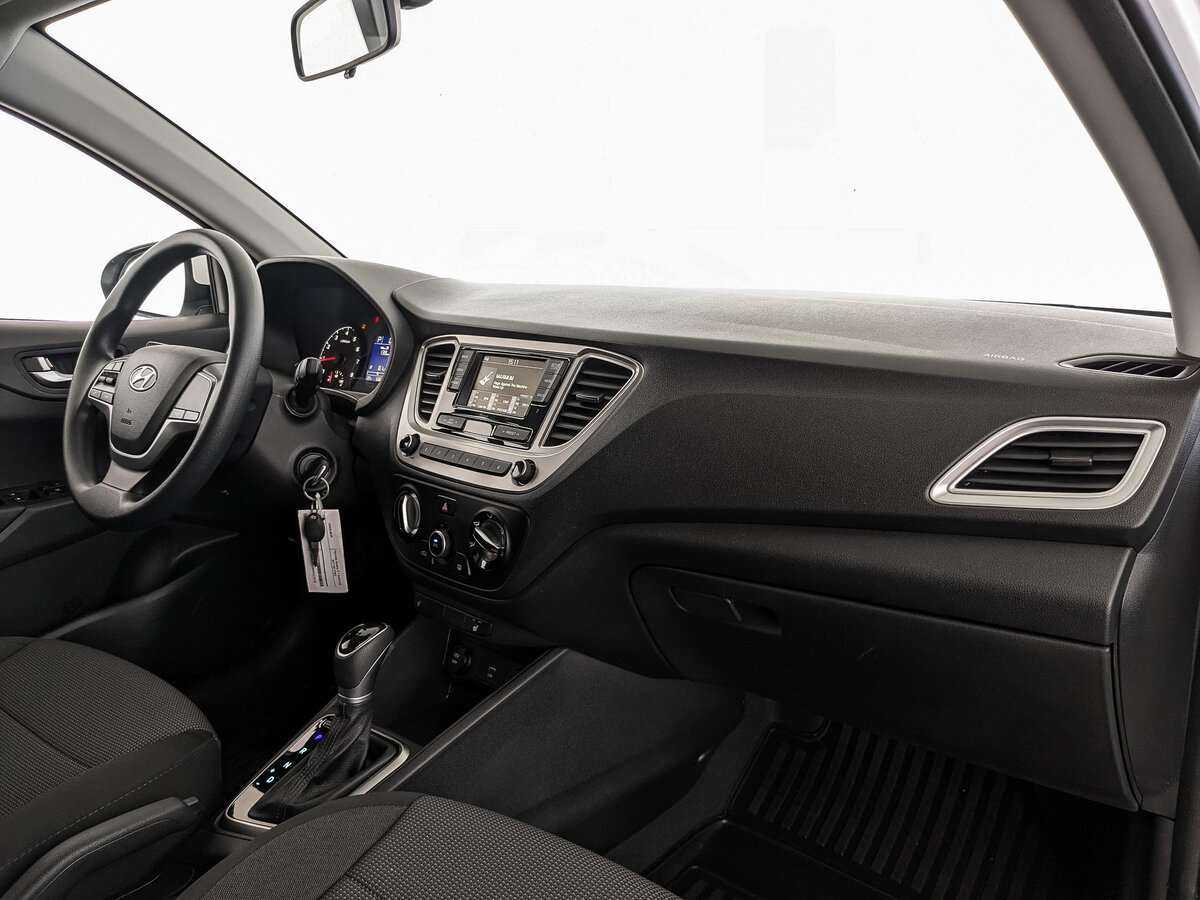 Купить Hyundai Solaris, 2020, 68 660 км, фото №13