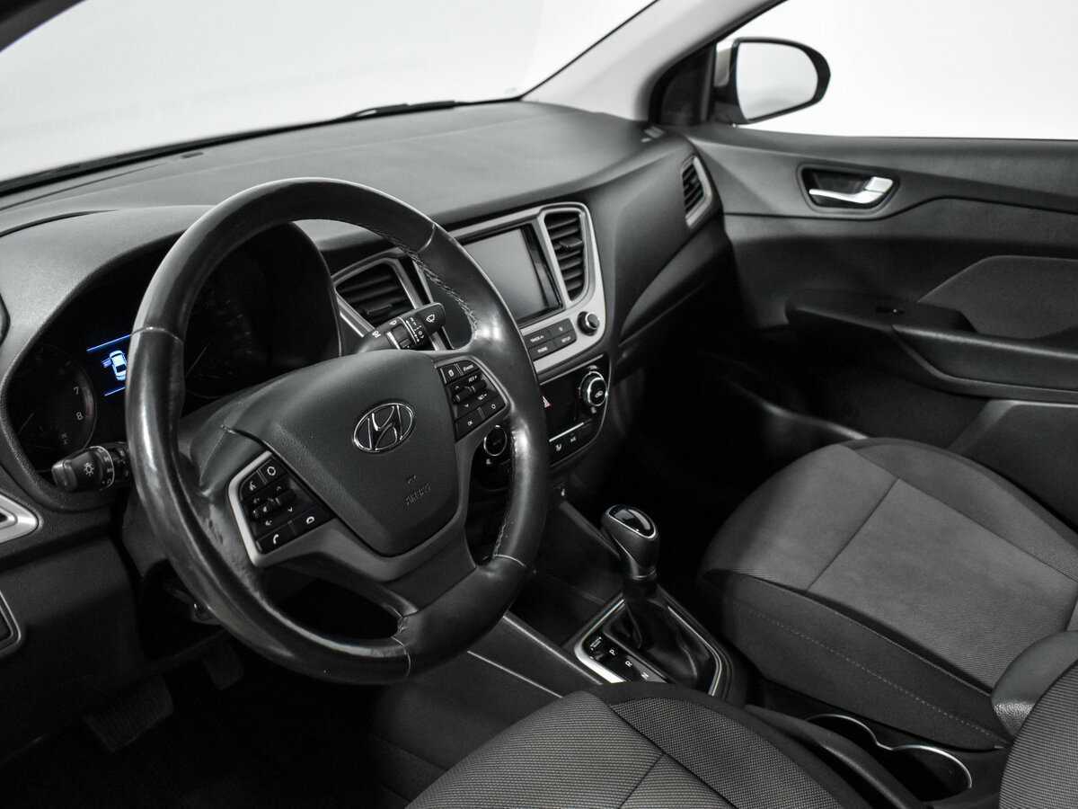 Купить Hyundai Solaris, 2019, 124 766 км, фото №9