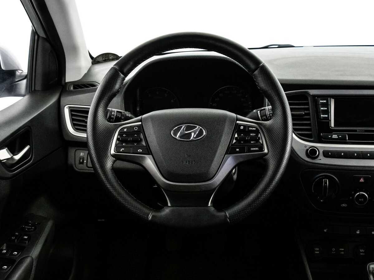 Купить Hyundai Solaris, 2018, 199 320 км, фото №10