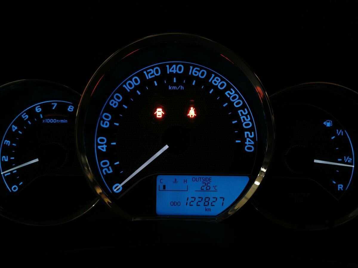 Купить Toyota Corolla, 2013, 122 825 км, фото №16
