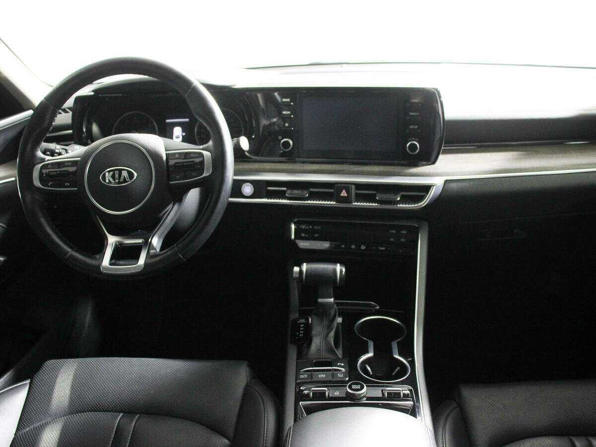 Купить Kia K5, 2021, 61 613 км, фото №10