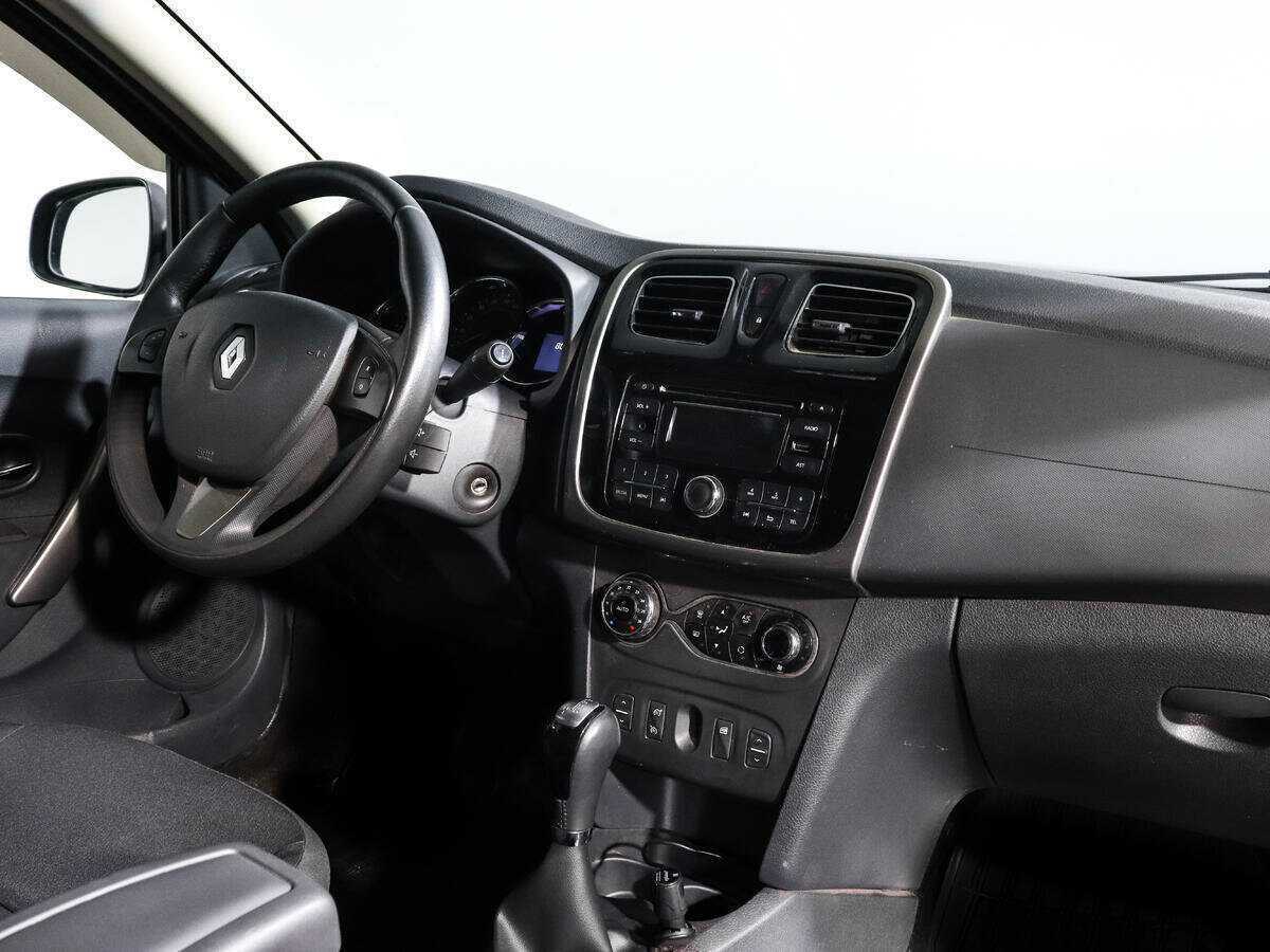 Купить Renault Sandero Stepway, 2016, 80 000 км, фото №9