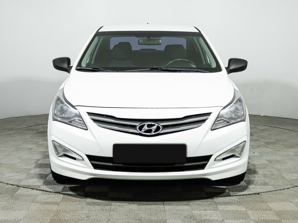 Купить Hyundai Solaris I Рестайлинг, 2015, 105 995 км, фото №2
