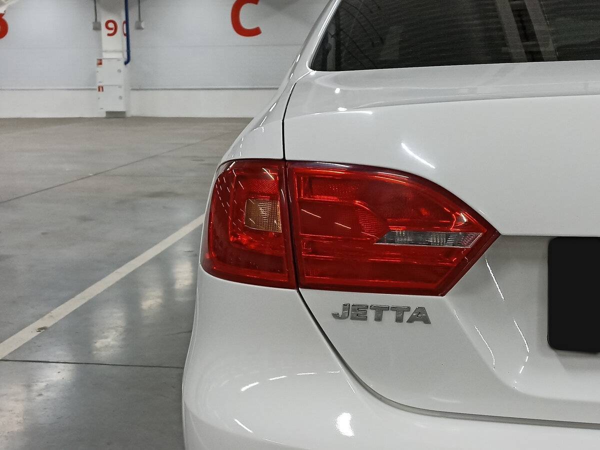 Купить Volkswagen Jetta, 2014, 164 301 км, фото №9