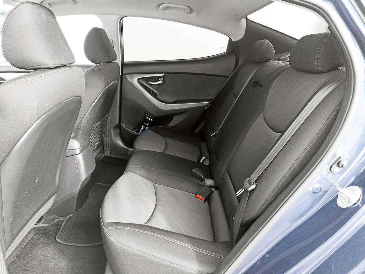 Купить Hyundai Elantra, 2015, 198 503 км, фото №8