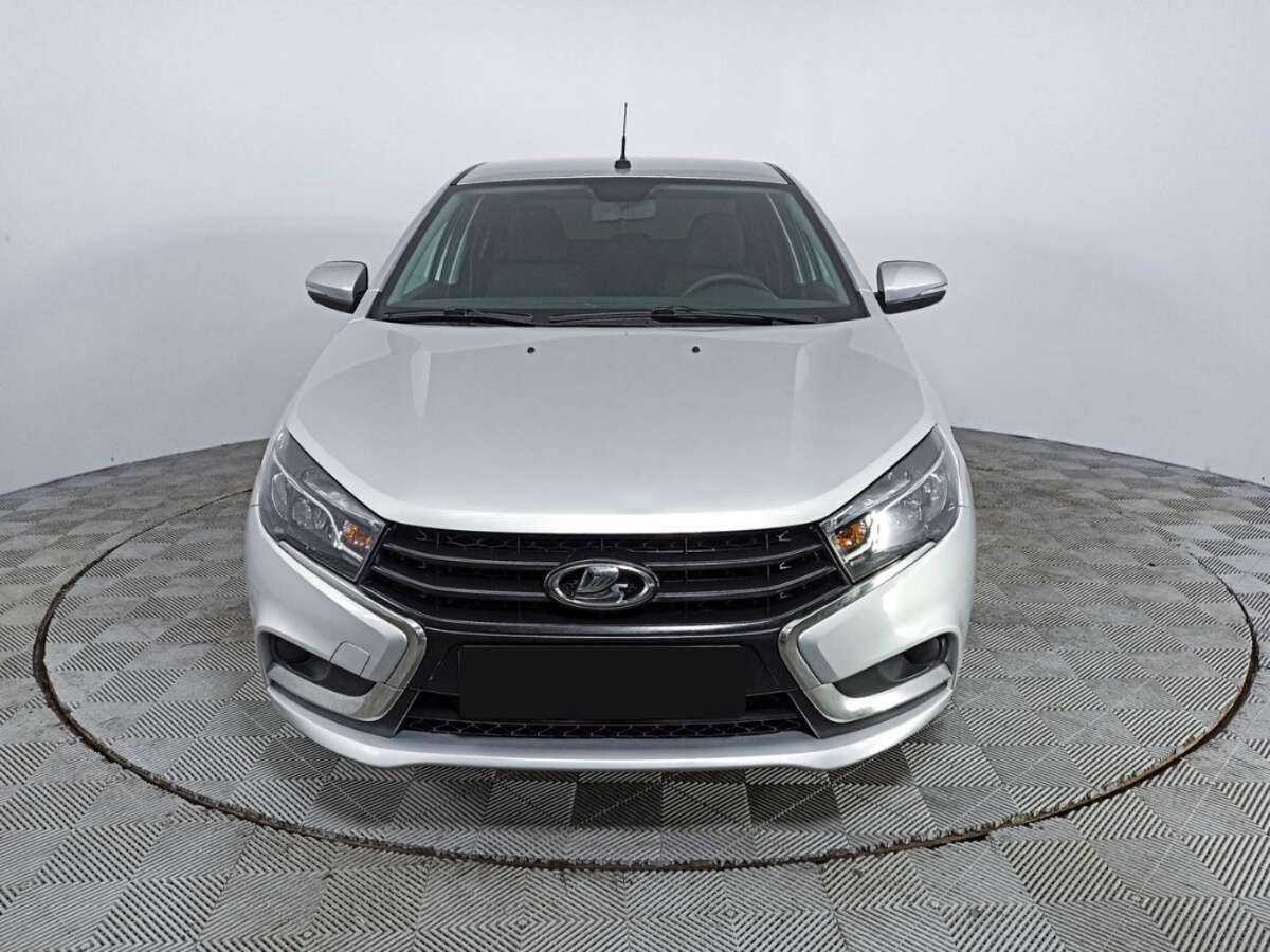 Купить Lada (ВАЗ) Vesta, 2017, 103 047 км, фото №2