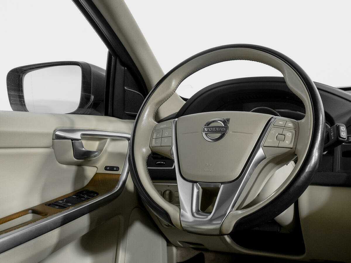 Купить Volvo XC60, 2015, 69 156 км, фото №14