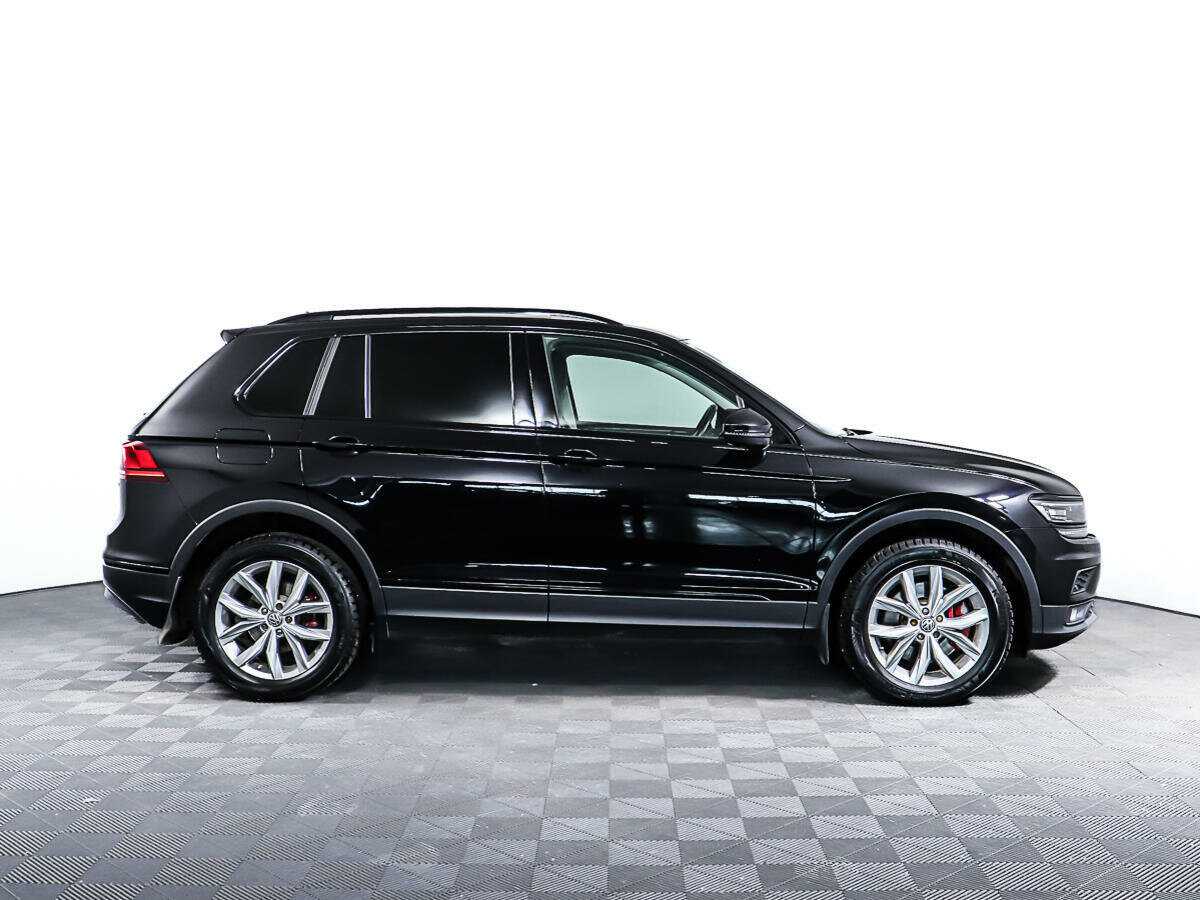 Купить Volkswagen Tiguan, 2018, 95 970 км, фото №4