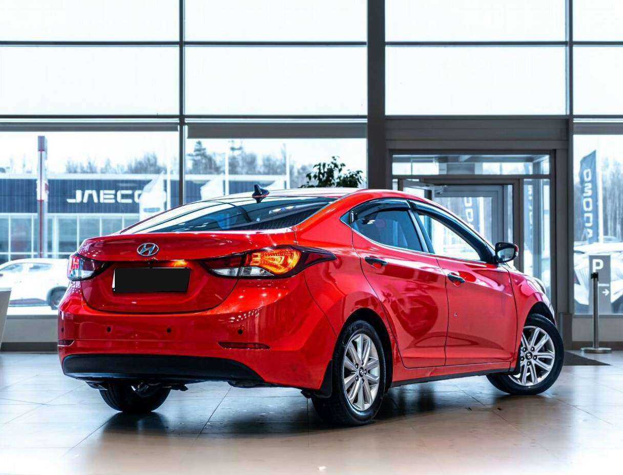 Hyundai Elantra