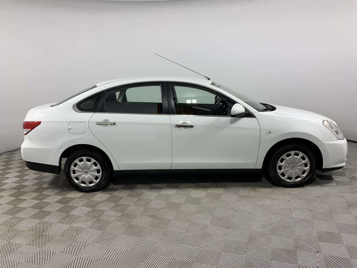 Nissan Almera