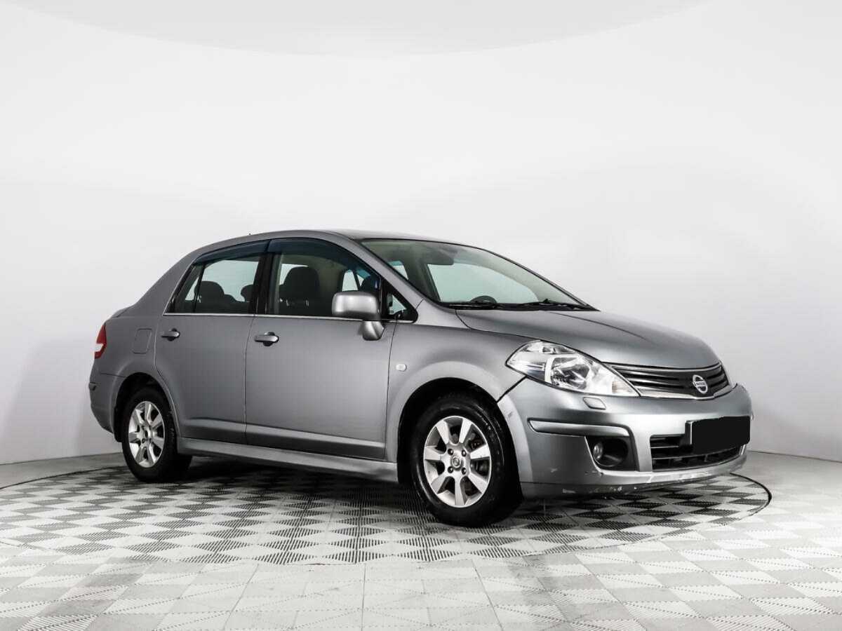 Nissan Tiida